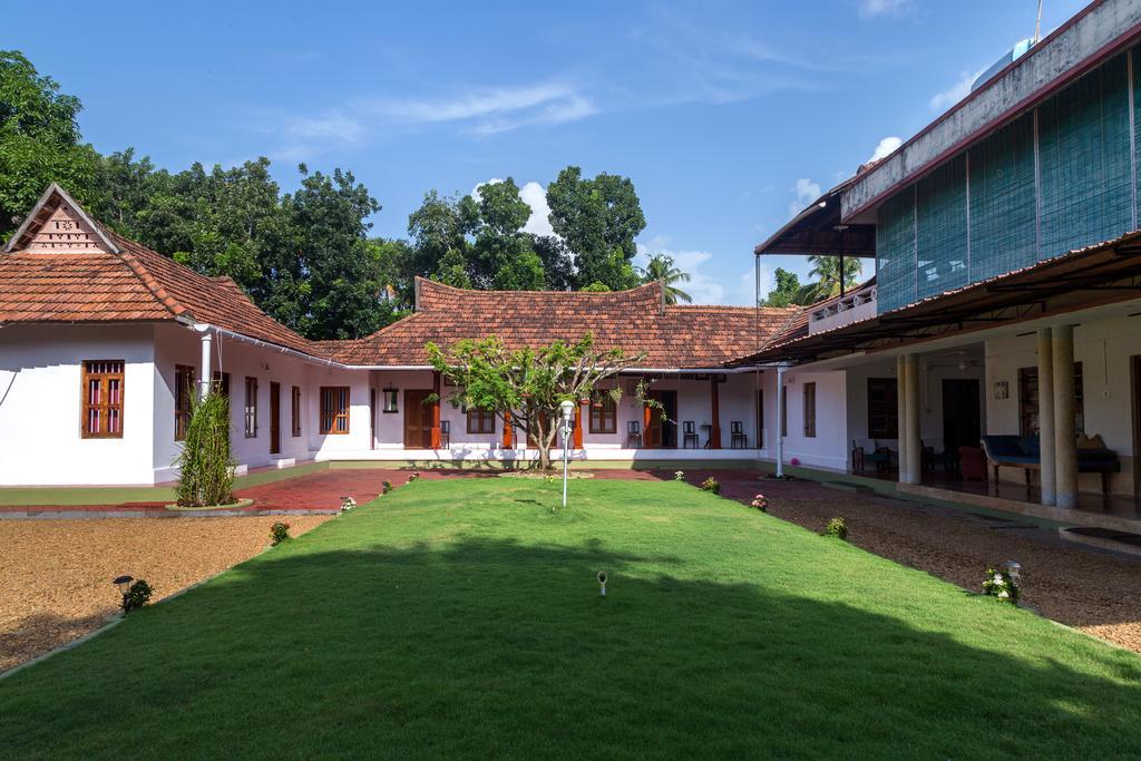 Akkara Homestay & Ayurveda 코타얌 외부 사진